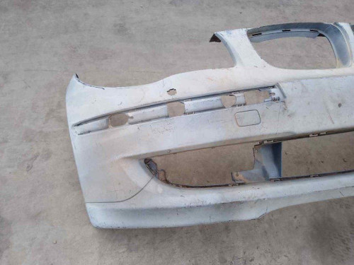 PARAGOLPES DELANTERO 