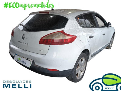 RENAULT MEGANE III BERLINA 5P