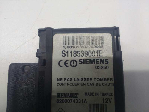  CONMUTADOR DE ARRANQUE 