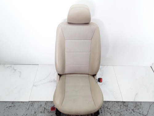 JUEGO ASIENTOS COMPLETO Mercedes-Benz CLASE B (BM 245) 