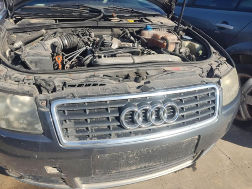  REJILLA DELANTERA AUDI A4 CABRIOLET (8H) 