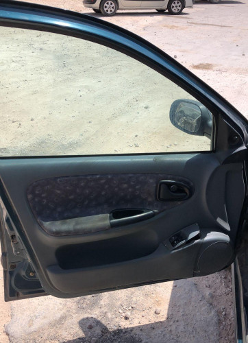RENAULT MEGANE I CLASSIC (LA0) — vehículo donante para recambios 