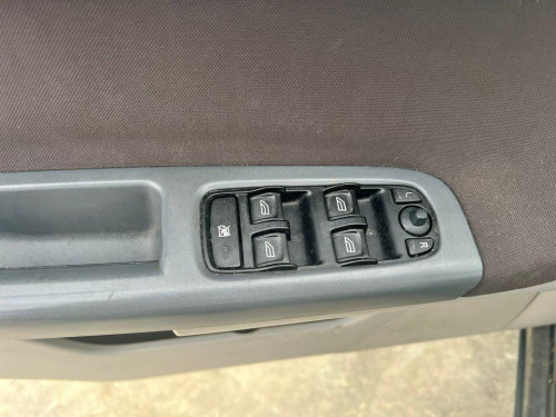  VOLVO V50 FAMILIAR 