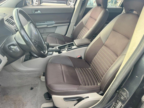  VOLVO V50 FAMILIAR 