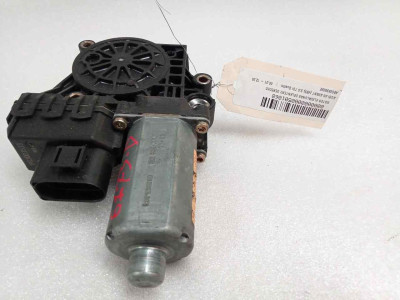 MOTOR ELEVALUNAS DELANTERO DERECHO, AUDI, A6 AVANT (4B5)