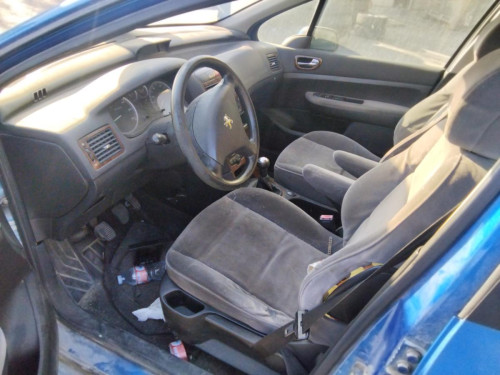 PEUGEOT 307 (S1)(04.2001) — vehículo donante para recambios 