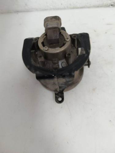FARO ANTINIEBLA IZQUIERDO MITSUBISHI MONTERO (V60/V70) 