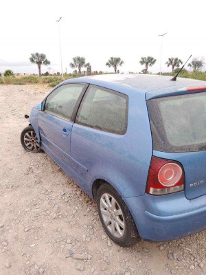 VOLKSWAGEN POLO IV (9N3)