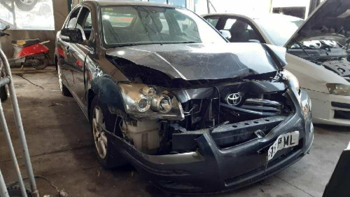  TOYOTA AVENSIS BERLINA (T25) 
