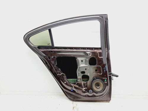 PUERTA TRASERA IZQUIERDA Opel INSIGNIA BERLINA 