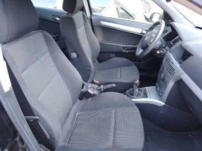OPEL ASTRA H BERLINA