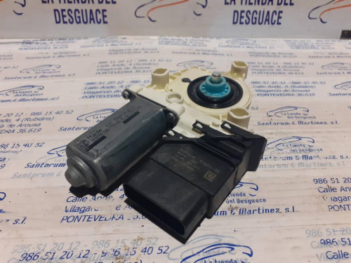  MOTOR ELEVALUNAS TRASERO IZQUIERDO 