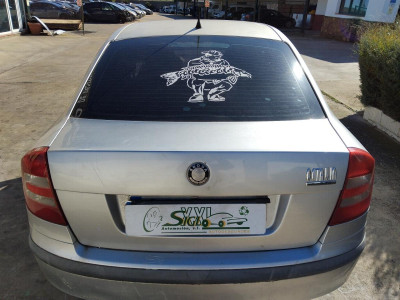 PORTON TRASERO Skoda Octavia Berlina (1Z3)(2004->)