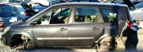  RENAULT SCENIC II (JM) 