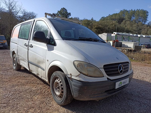  MERCEDES-BENZ VITO FURGÓN (639) 