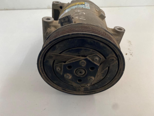 COMPRESOR AIRE ACONDICIONADO 