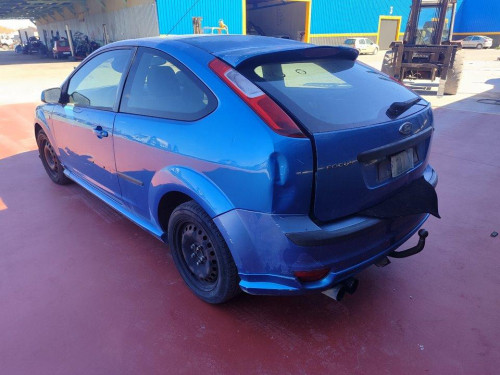  FORD FOCUS BERLINA (CAP) 