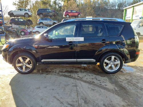  MITSUBISHI OUTLANDER (CW0) 