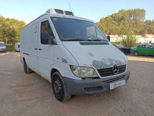 MERCEDES-BENZ SPRINTER FURGÓN — автомобиль-донор на запчасти 