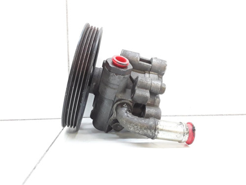 BOMBA DIRECCION CHRYSLER VOYAGER (RG) 