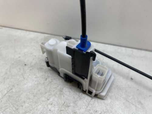 CERRADURA PUERTA DELANTERA DERECHA Peugeot BIPPER 