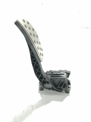  POTENCIOMETRO PEDAL OPEL ASTRA H GTC 