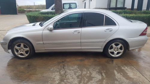  Mercedes-Benz Clase C (BM 203) Berlina (02.2000->) SIN IDENTIFICAR 