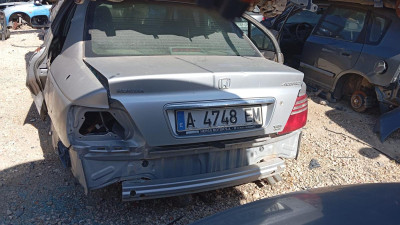 HONDA ACCORD BERLINA (CG7-9/CH1-7)