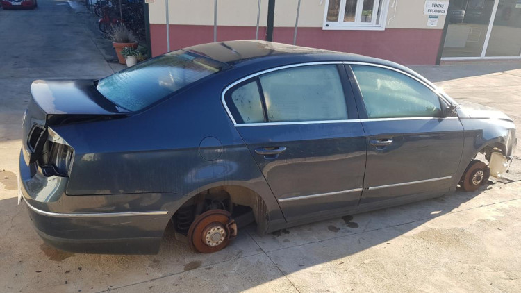 Volkswagen Passat Berlina (3C2)(2005->) SIN IDENTIFICAR