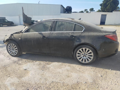 OPEL INSIGNIA BERLINA