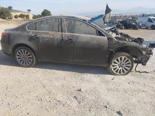 OPEL INSIGNIA BERLINA — автомобиль-донор на запчасти 