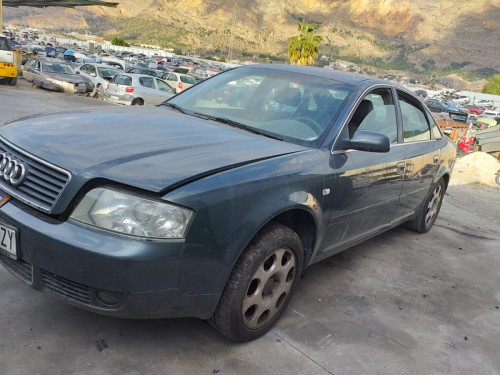  AUDI A6 BERLINA (4B2) 