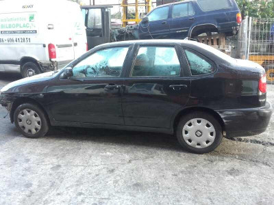 SEAT CORDOBA BERLINA (6K2)