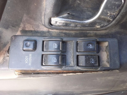 MANDO ELEVALUNAS DELANTERO IZQUIERDO Mitsubishi MONTERO (V20/V40) 