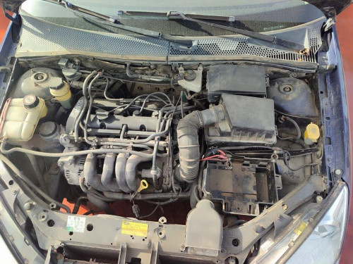 FORD FOCUS BERLINA (CAK) — автомобиль-донор на запчасти 