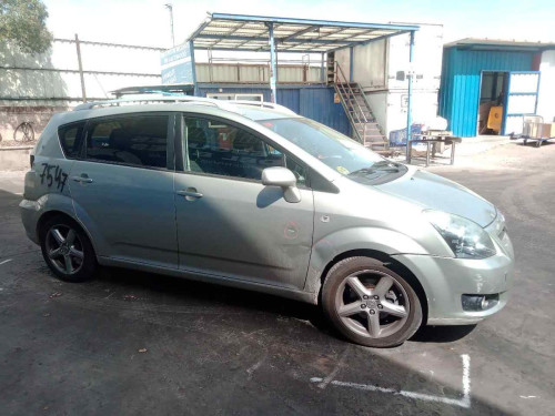  TOYOTA COROLLA VERSO (R1) 