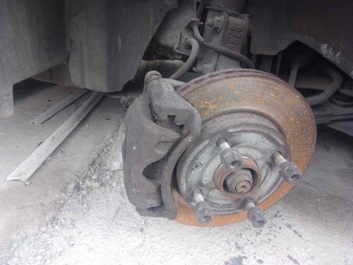 PINZA DE FRENO DELANTERA IZQUIERDA Daewoo NUBIRA BERLINA 