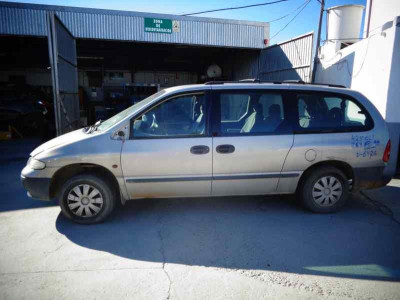CHRYSLER VOYAGER GS