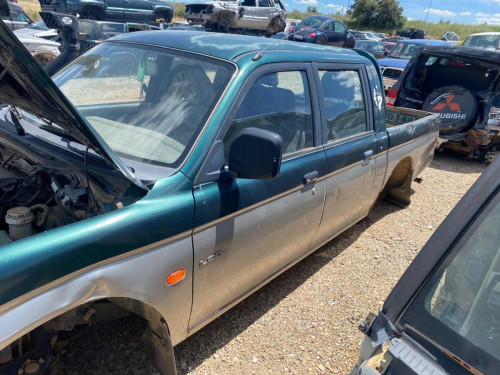 MITSUBISHI L200 (K70) — Donor Vehicle for Used Parts 