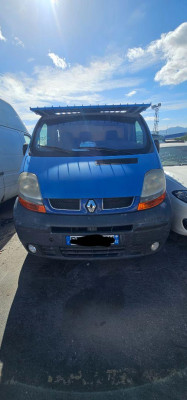 RENAULT TRAFIC II COMBI