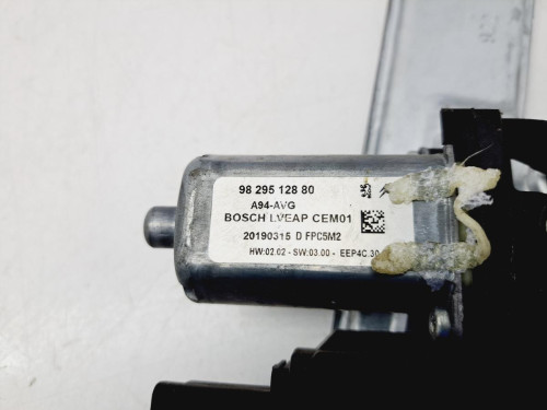 ELEVALUNAS DELANTERO IZQUIERDO PEUGEOT 2008 