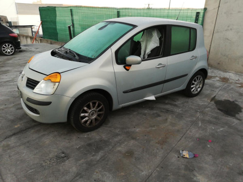 RENAULT MODUS I — автомобиль-донор на запчасти 