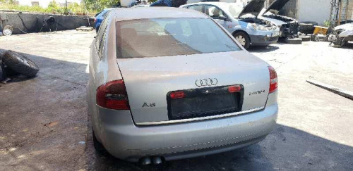  AUDI A6 BERLINA (4B2) 