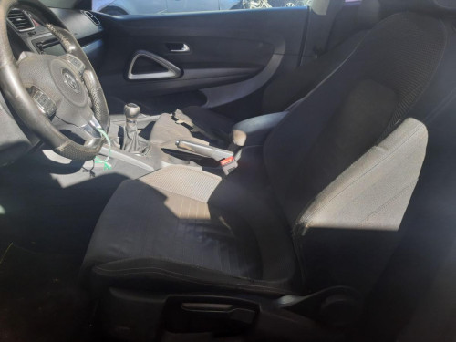  VOLKSWAGEN SCIROCCO (137) 