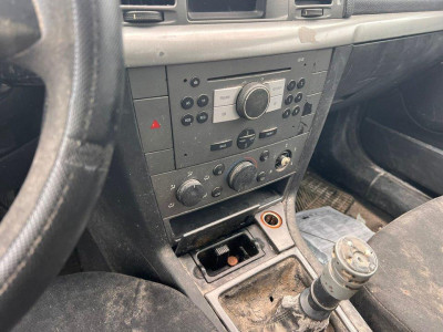 OPEL VECTRA C BERLINA