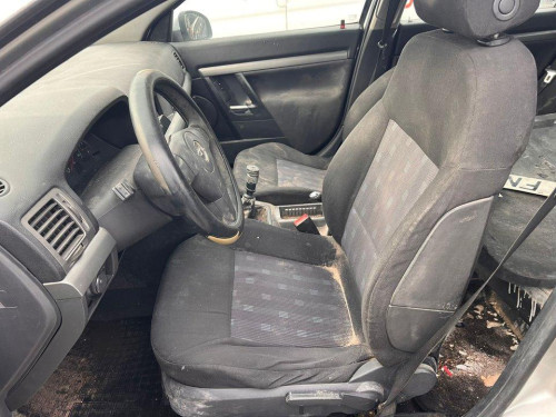  OPEL VECTRA C BERLINA 