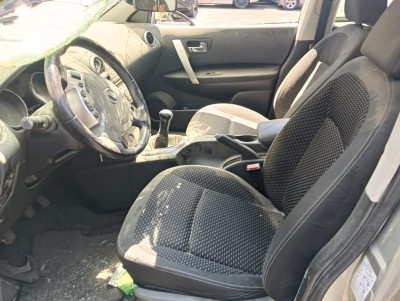 NISSAN QASHQAI (J10)