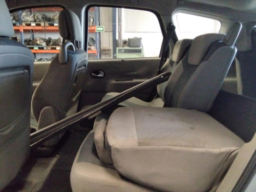 RENAULT SCENIC II (JM) — автомобиль-донор на запчасти 