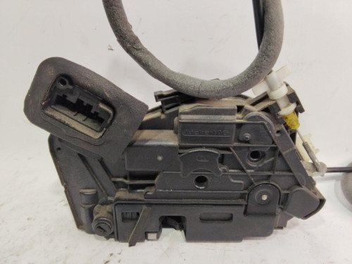 CERRADURA PUERTA TRASERA IZQUIERDA 
