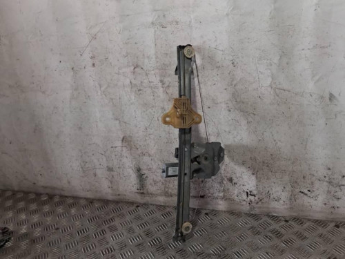 ELEVALUNAS DELANTERO IZQUIERDO 
